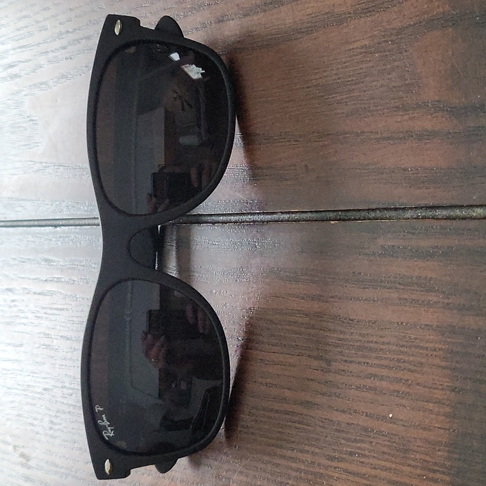 Ray-Ban RB2132 New Wayfarer Sunglasses